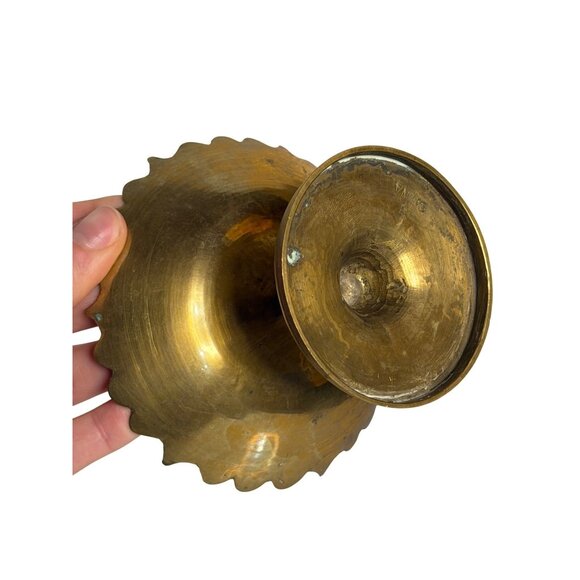 VTG Ornate Solid Brass Pedestal Bowl Footed Etched Floral Dish MCM Centerpiece - Picture 4 of 6